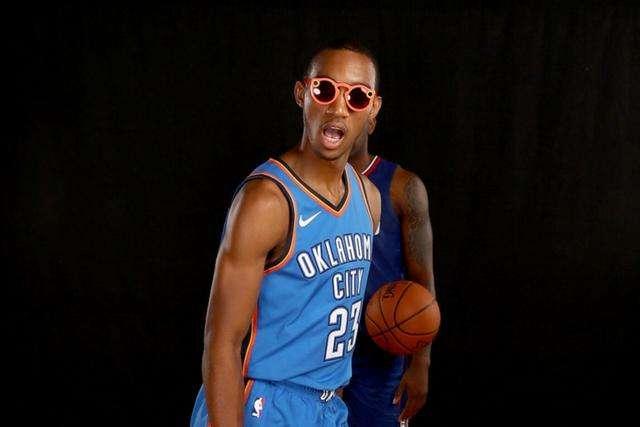 马尚40+9广东逆转肯帝亚 赵率舟22分赵睿9助攻